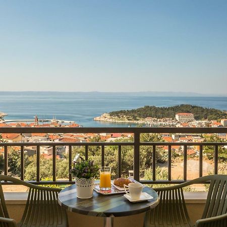 Apartments Lana Makarska Ngoại thất bức ảnh