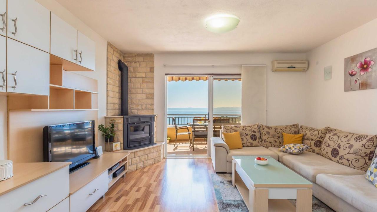 Apartments Lana Makarska Ngoại thất bức ảnh