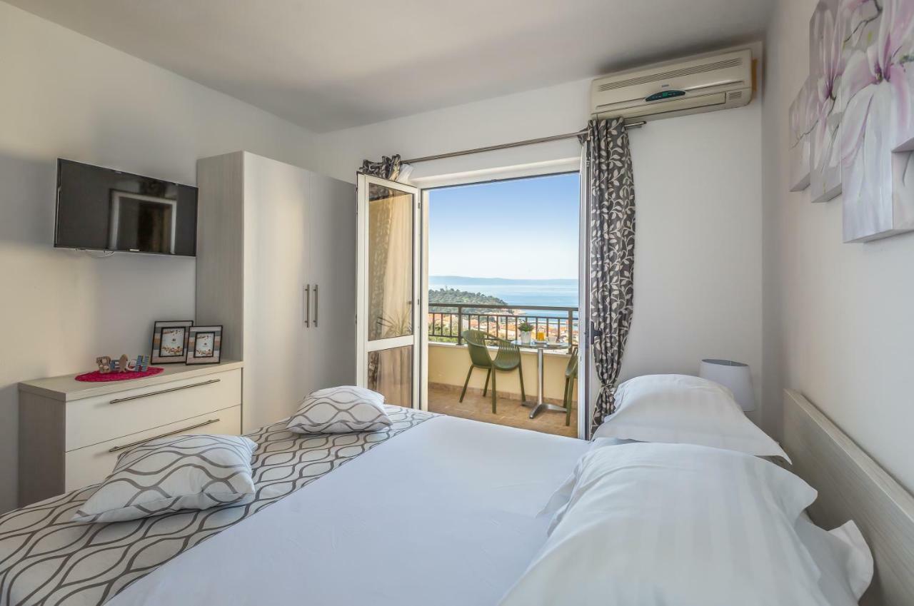 Apartments Lana Makarska Ngoại thất bức ảnh